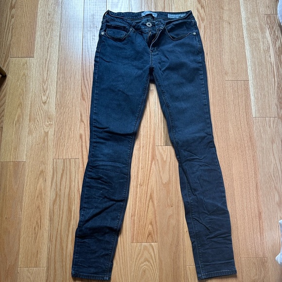 Bullhead Denim - Bullhead Skinny Jeans